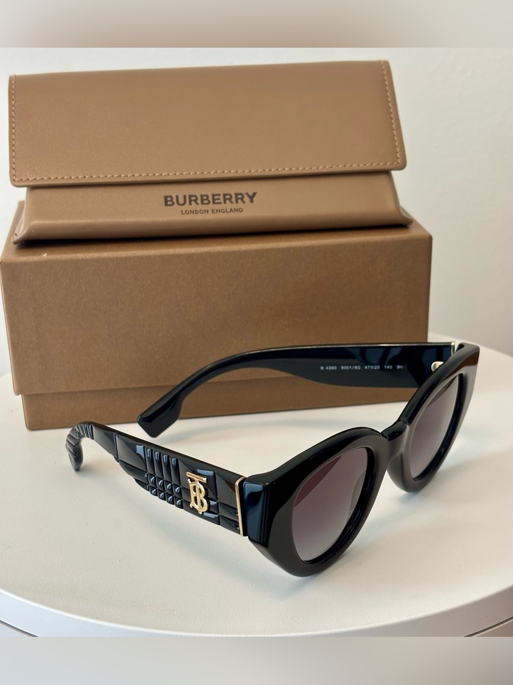 Burberry Black Cat-Eye Sunglasses with Gold Toned TB Accent - NIB